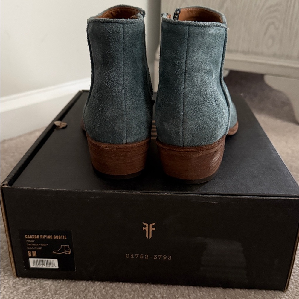 Any offers accepted 🍾Frye Suede Ankle Boots - Picture 2 of 4
